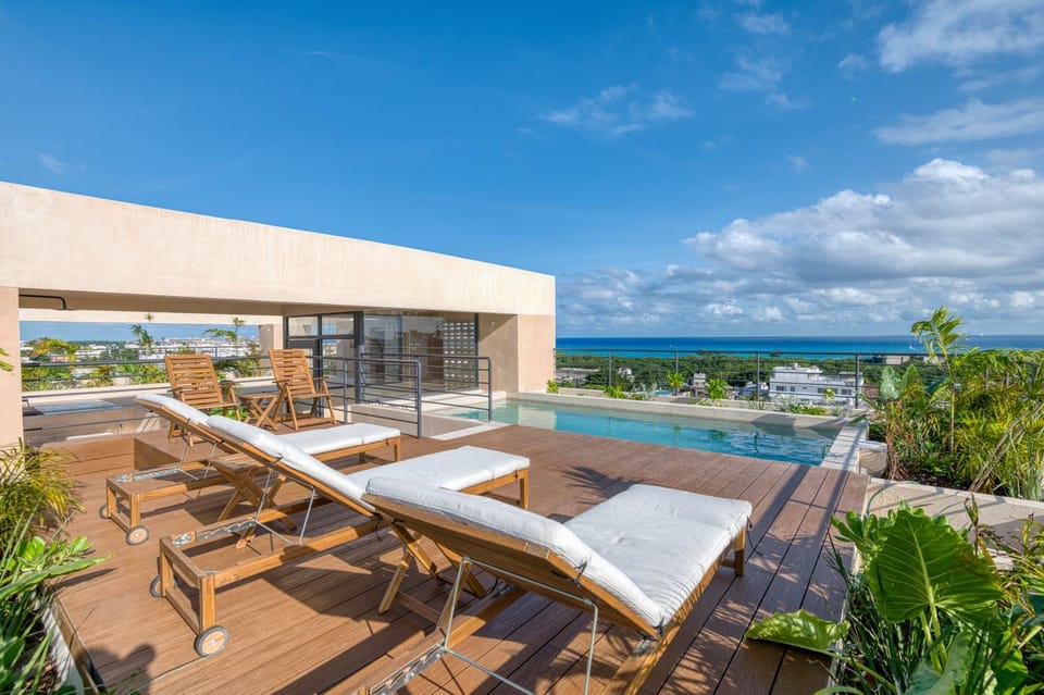 Patio, Day, Natural landscape, View (from property/room), Pool view, Sea view, Swimming pool