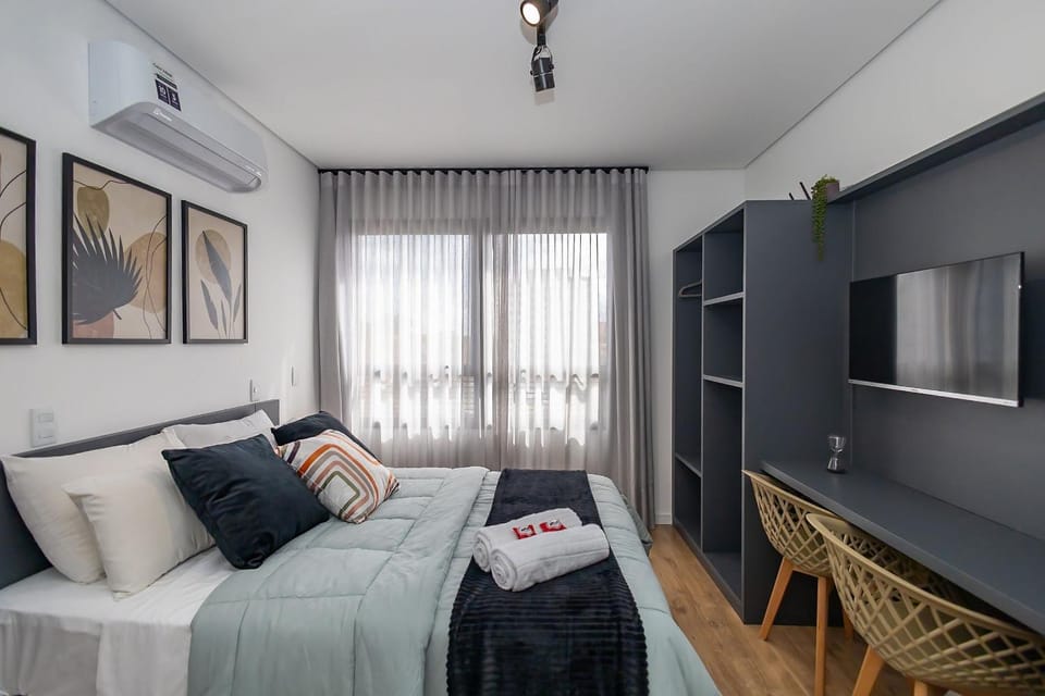 Studio Completo no Eixo - EIX0507 Apartment in Curitiba