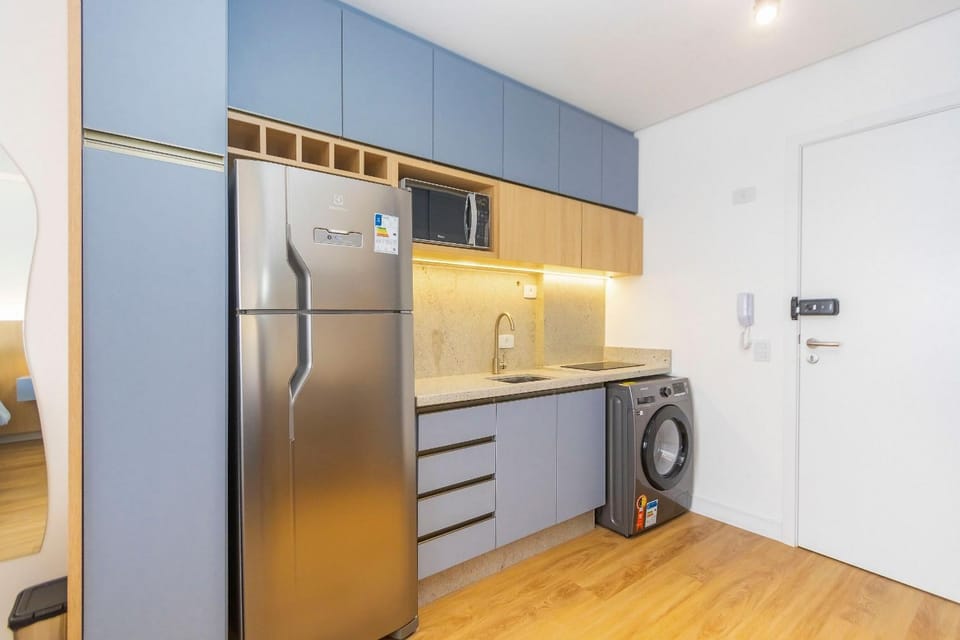 Estúdio Completo para 5 Pessoas Com Vaga - EIX0703 Apartment in Curitiba