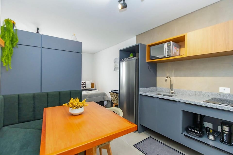 Studio com 2 camas de casal e garagem - EIX0805 Apartment in Curitiba