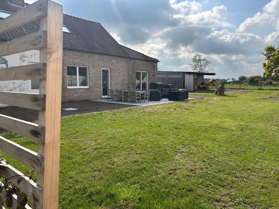 Garden, Balcony/Terrace