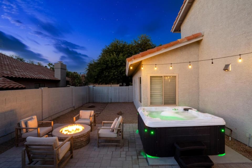 5Bedroom in PV with Heated Pool, Hot Tub, Putting Green, near TPC Golf Course House in Phoenix