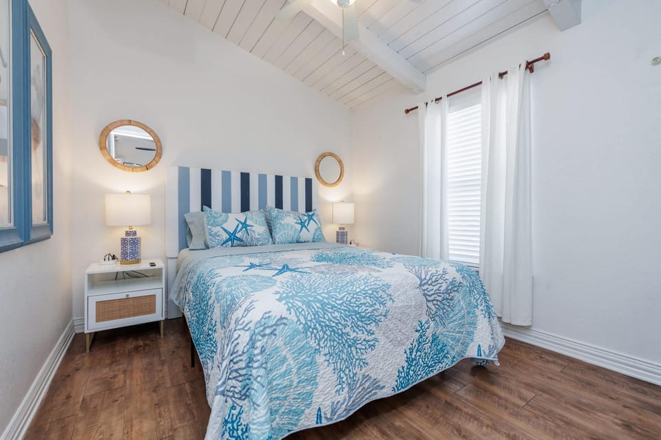 Someday Isle - 2BDR Home for 6 House in Port Aransas