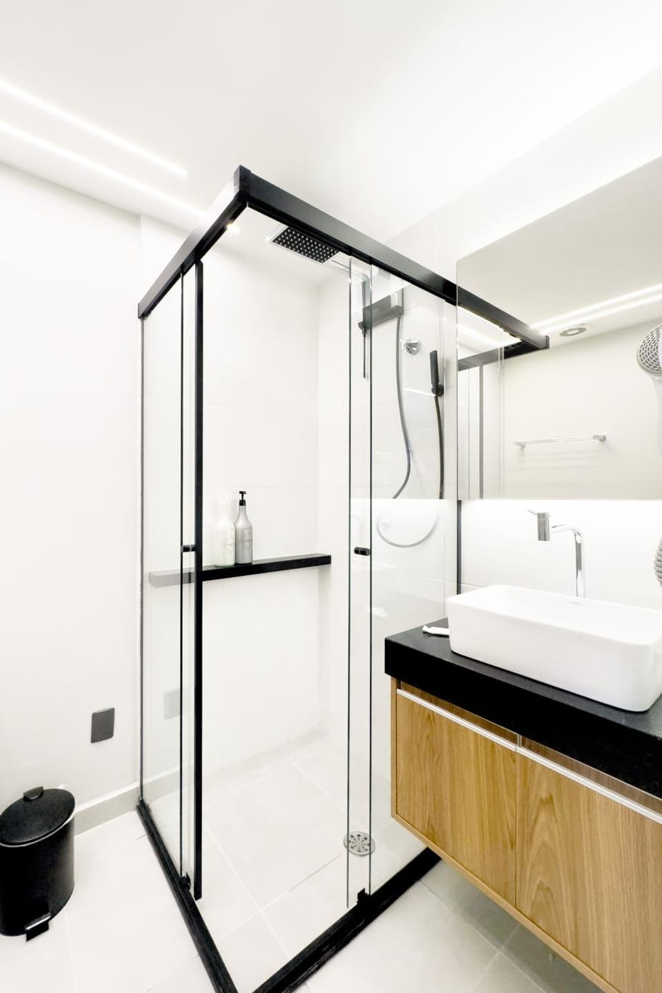 Brooklin LUX| 6min do Metrô | Academia | CoWorking Apartment in Sao Paulo City