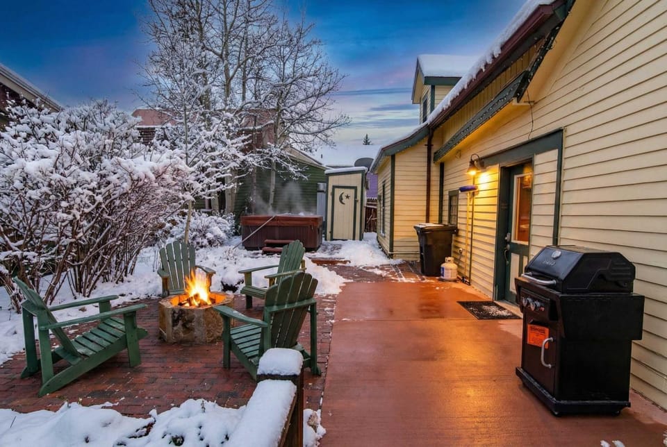 Breckenridge Escape Private Hot Tub + Loft House in Breckenridge