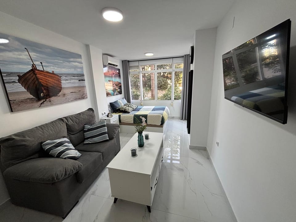 Apartamento en Benalmádena Apartment in Torremolinos