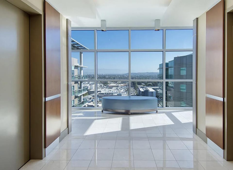 Day, View (from property/room), Living room