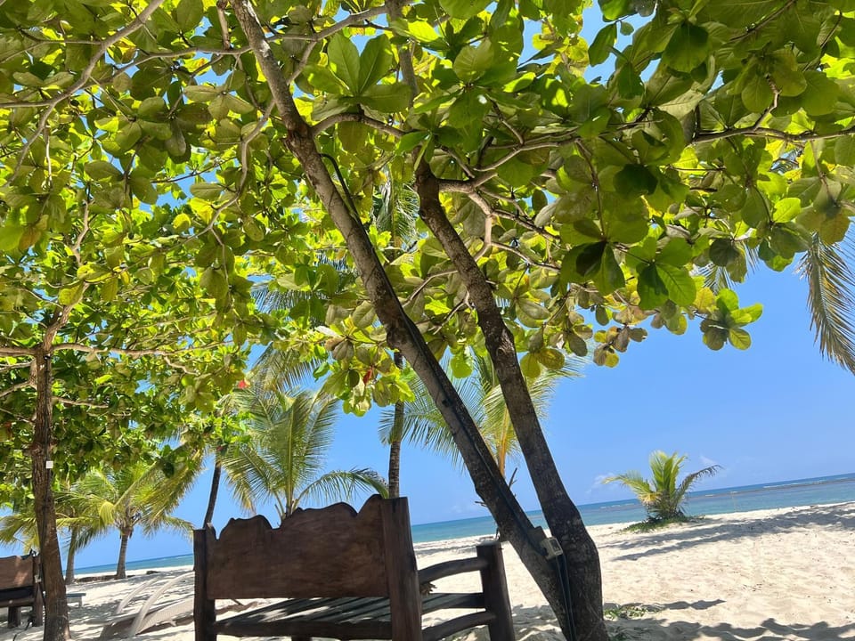 Golden Sun Studios Apartment in Diani Beach