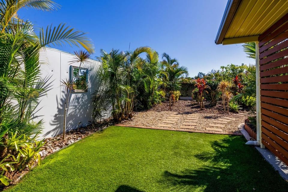 5-Bedroom Comfort & Style House in Hervey Bay