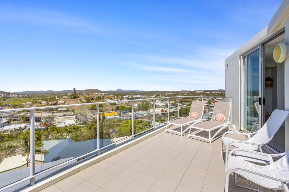 Patio, View (from property/room), Balcony/Terrace, sunbed
