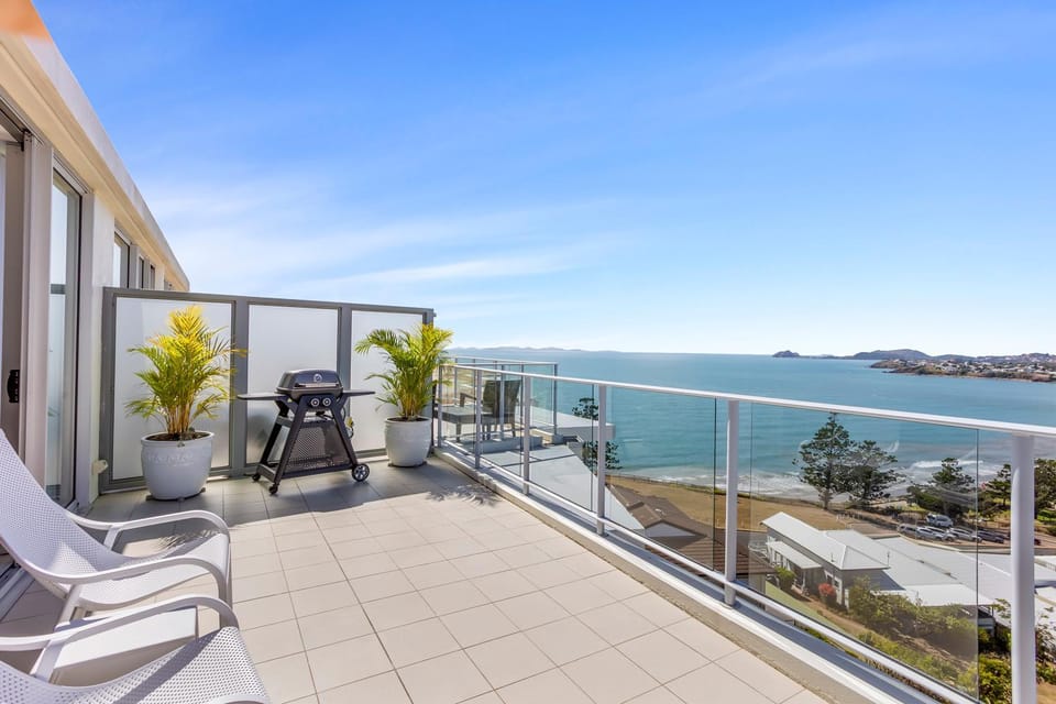 Patio, View (from property/room), Balcony/Terrace, Sea view