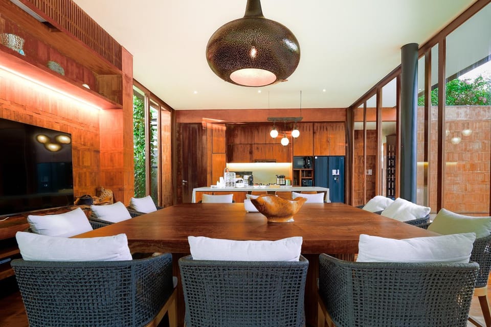 Villa Signature - 4BR - Piscine & bord de mer Villa in Kuta