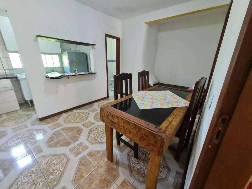 Kitchen or kitchenette, Seating area, Dining area