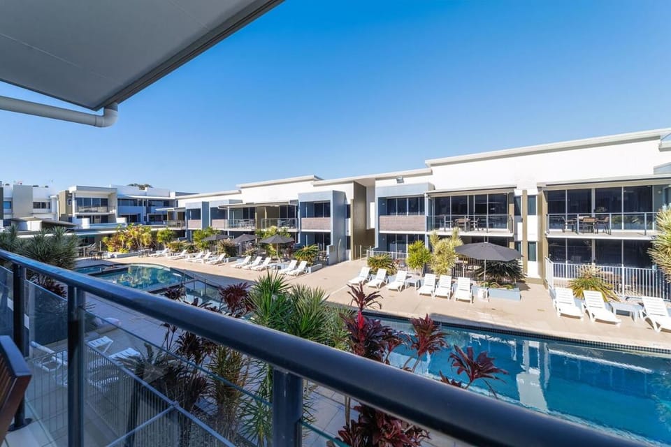 1-Bedroom Resort Apartment with Pool Views Apartment in Hervey Bay