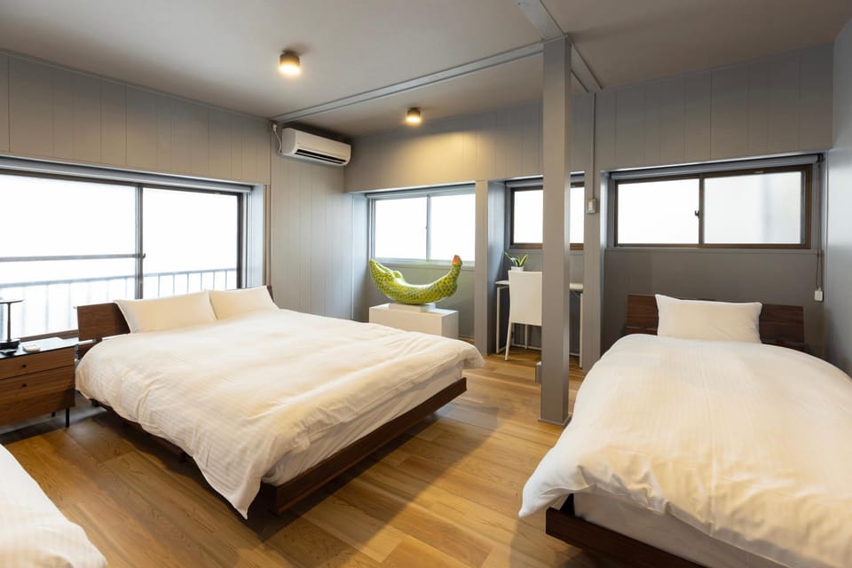 Bed, Photo of the whole room, Bedroom, air conditioner