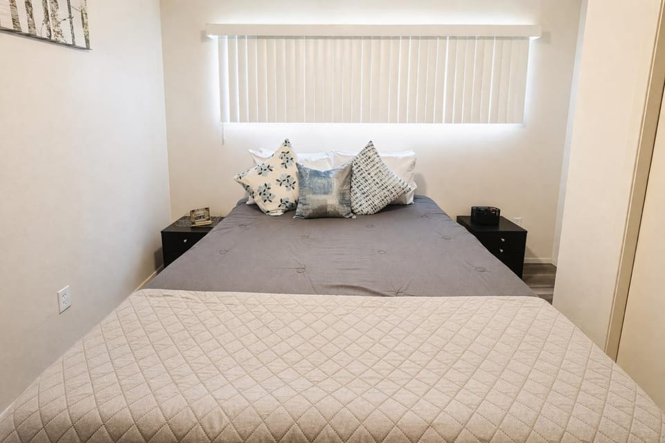 Bed, Bedroom