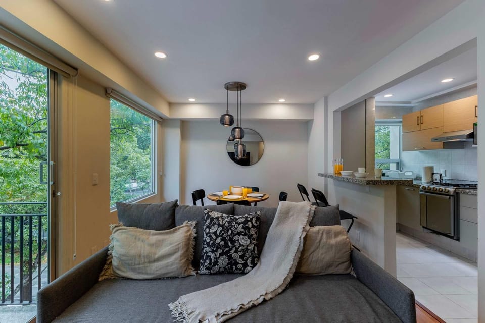 Capitalia Centric City Comfort - Pet friendly House in Mexico City