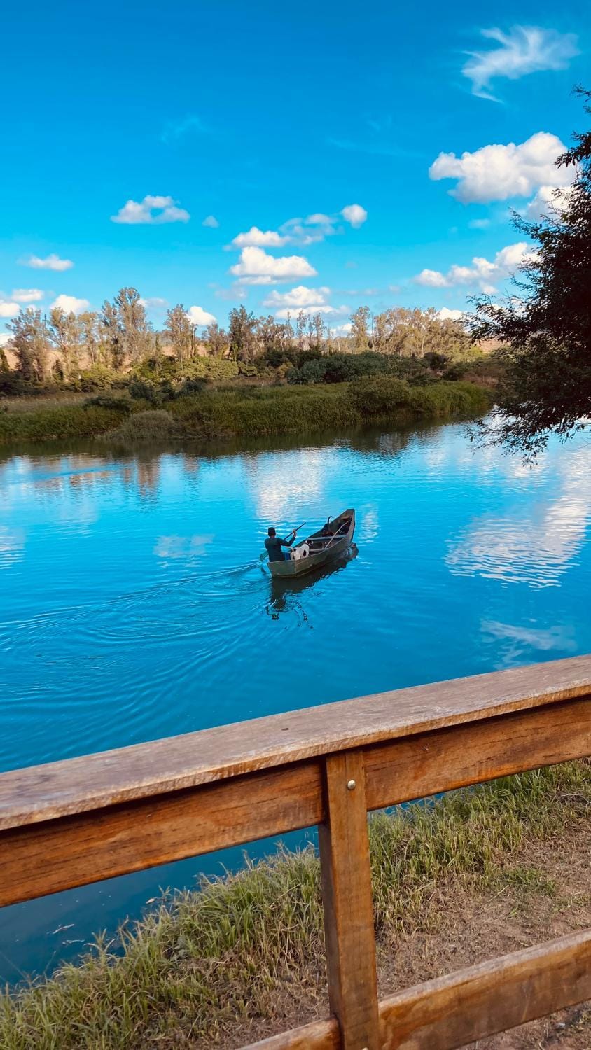 Day, Natural landscape, Activities, River view