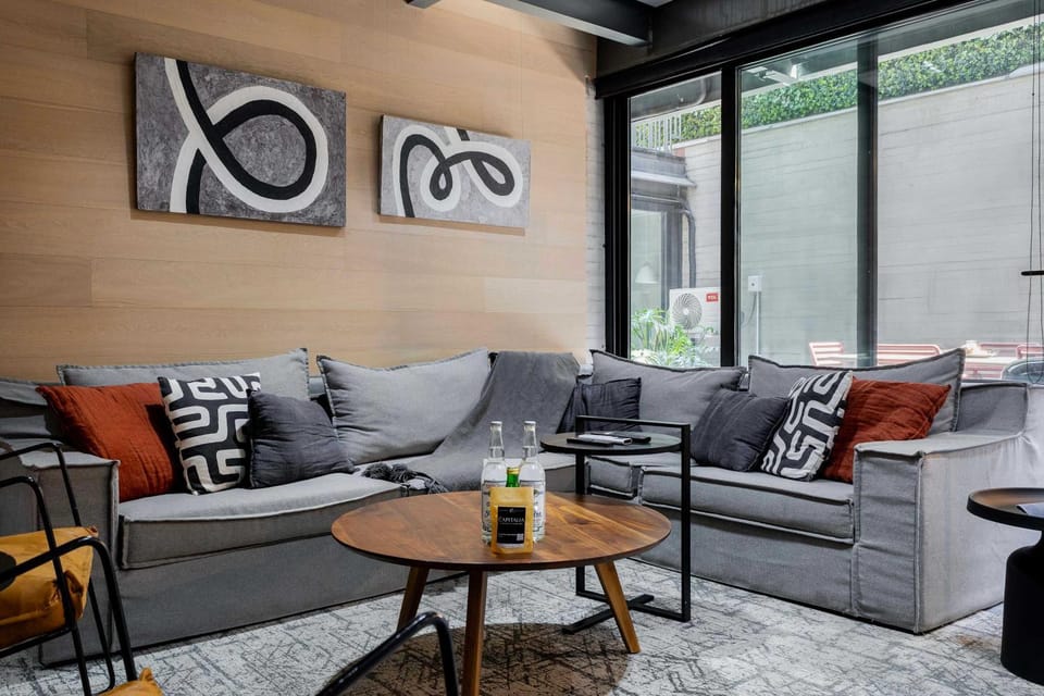 Capitalia 2BR Polanco Retreat w Sky-View Patio Apartment in Mexico City