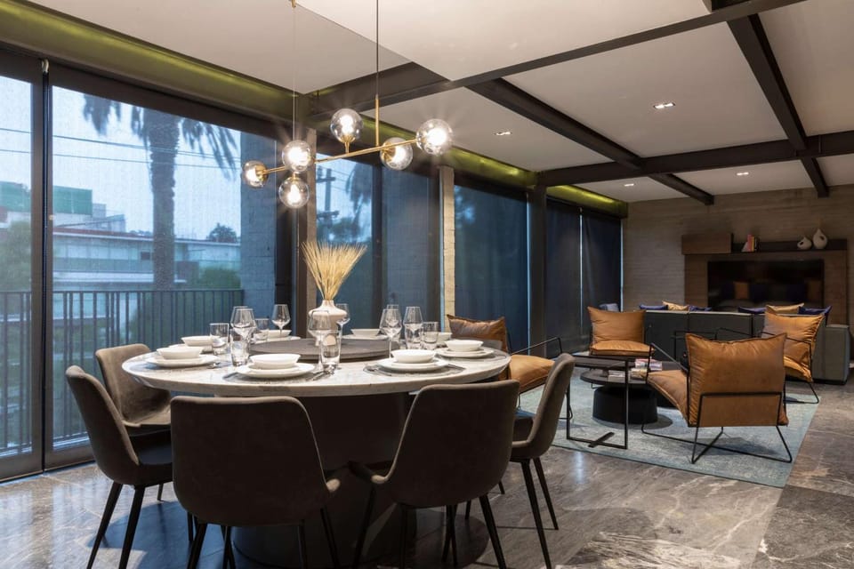 Capitalia - Simply The Best Condo Apartment in Mexico City