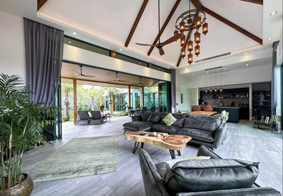 Living room, Dinner