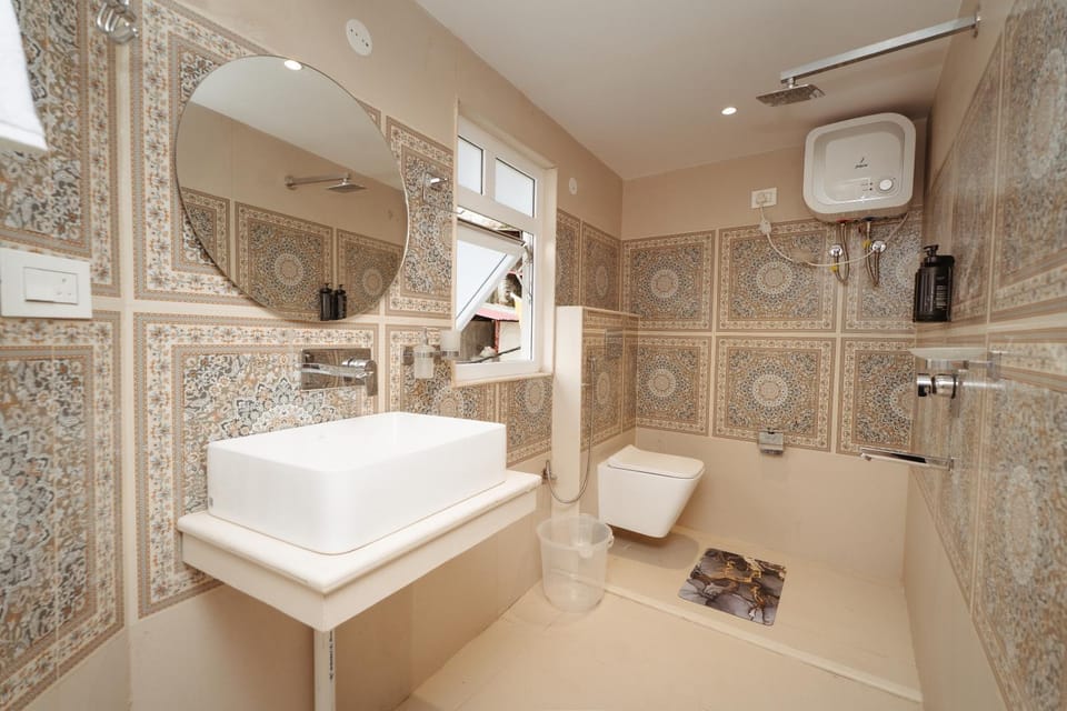 Toilet, Bathroom