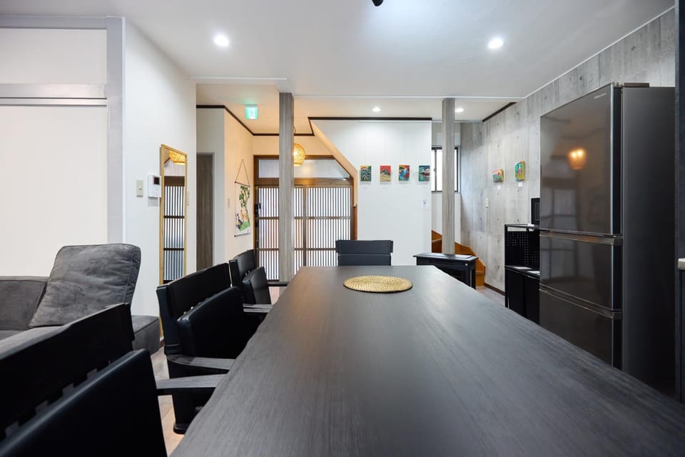 Facade/entrance, Living room, Dining area