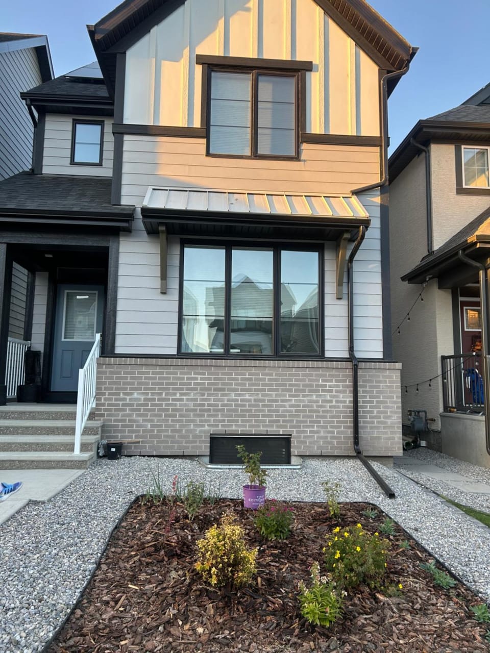 Property building, Garden