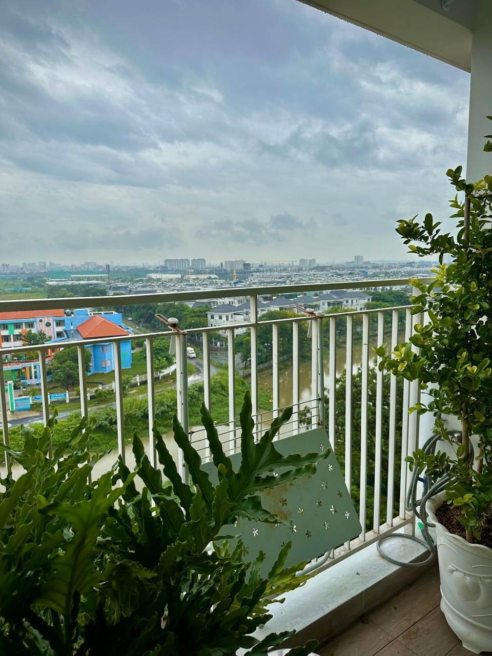 Natural landscape, View (from property/room), Balcony/Terrace, River view