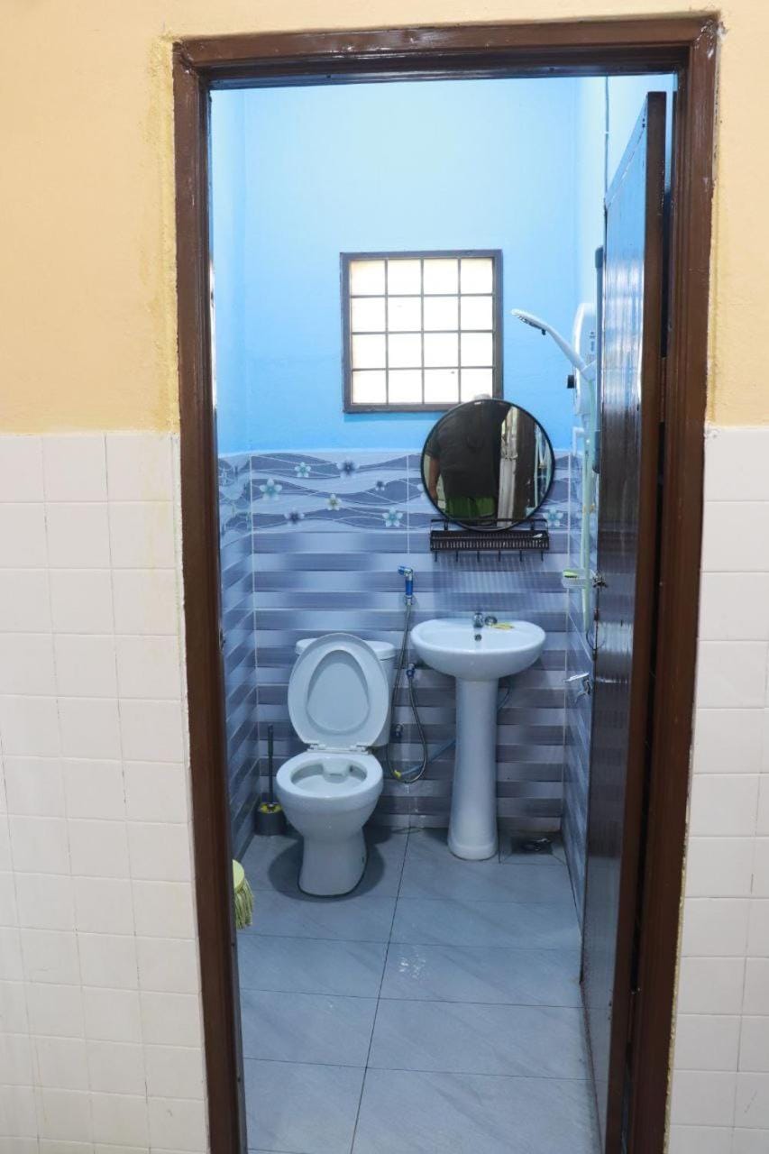 Toilet, Bathroom