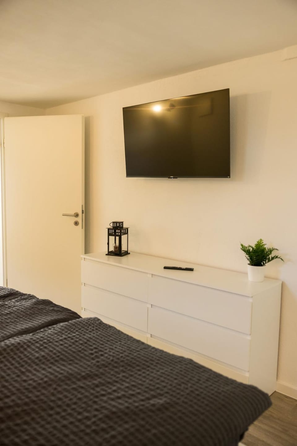 TV and multimedia, Bedroom