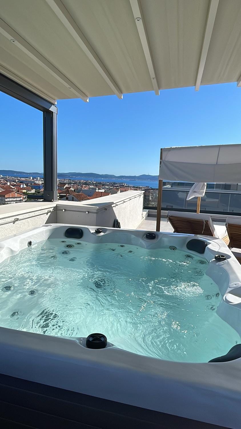 Hot Tub