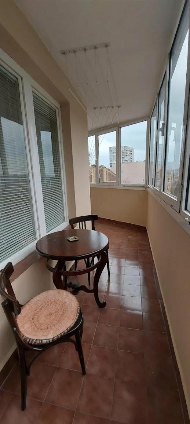 Sealovers' Nest Apartment in Varna