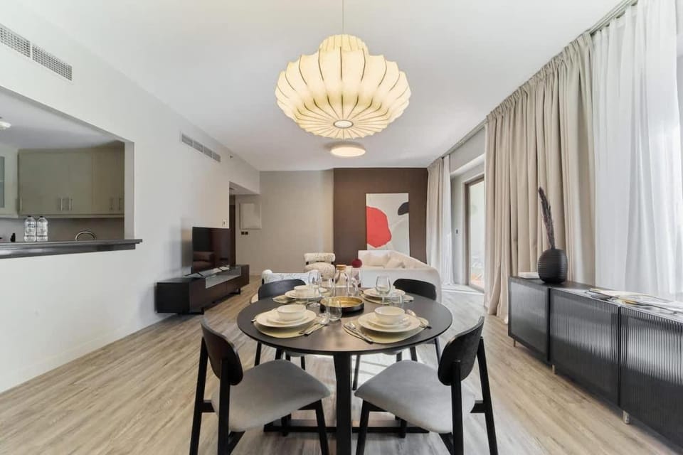 FAM Living - 1 Bedroom in Rimal 2 Dubai Marina Apartment in Dubai
