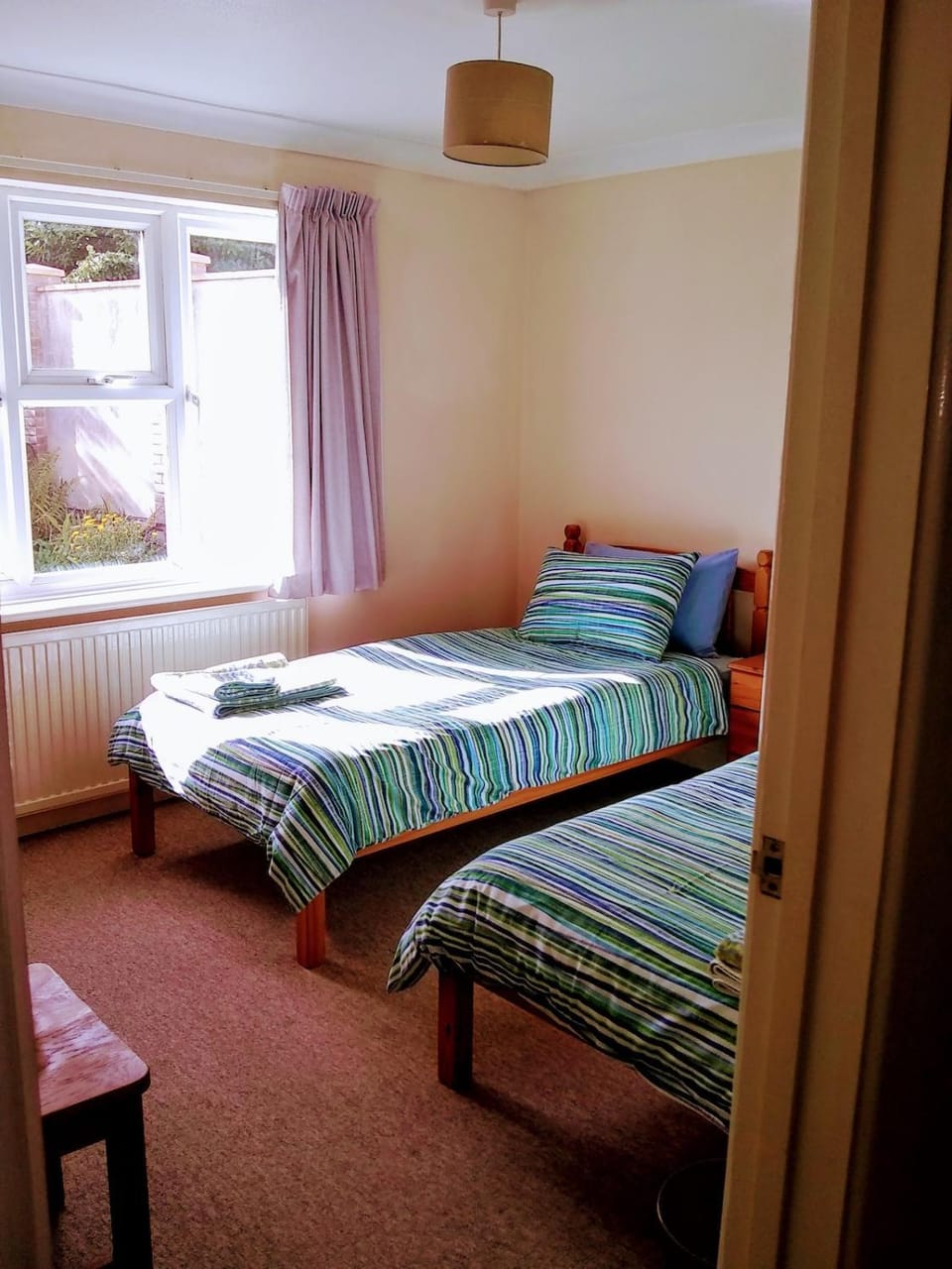 Bungalow in Cambridge- 3 bedrooms House in Cambridge