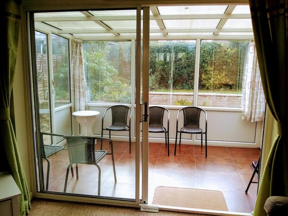 Bungalow in Cambridge- 3 bedrooms House in Cambridge