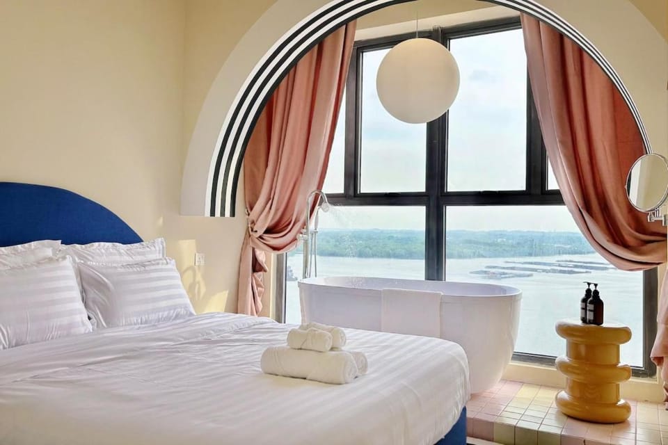 Dooga Ins-Retro Dreamland Seaview Bathtub by Doogahome Homestay Apartment in Johor Bahru