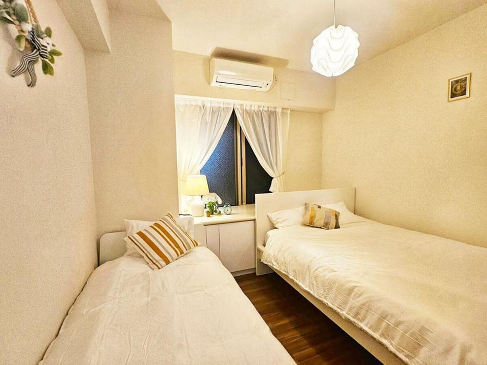The Grand BABA 2 Luxury 109m2 Residence 8 Guests Apartment in Shinjuku