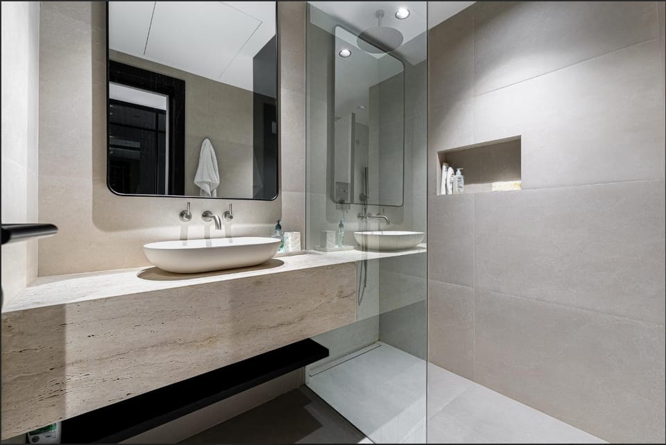 Shower, Bathroom