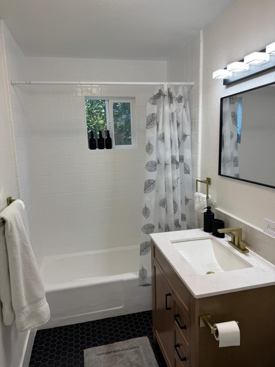 Bathroom, Bath