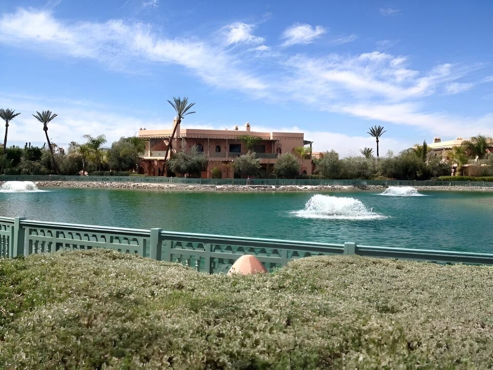 Property building, Lake view