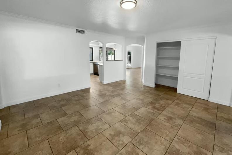 Charming Retreat with Modern Finishes Apartment in Summerlin