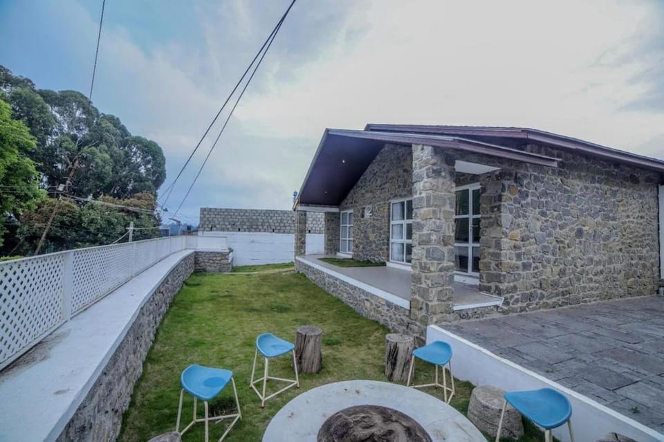Patio, Garden, fireplace