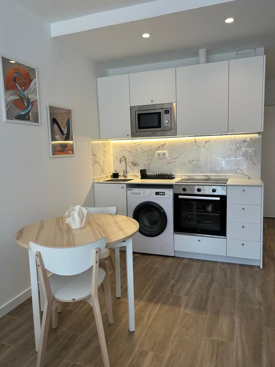 Sunny Studio Torremolinos Apartment in Torremolinos