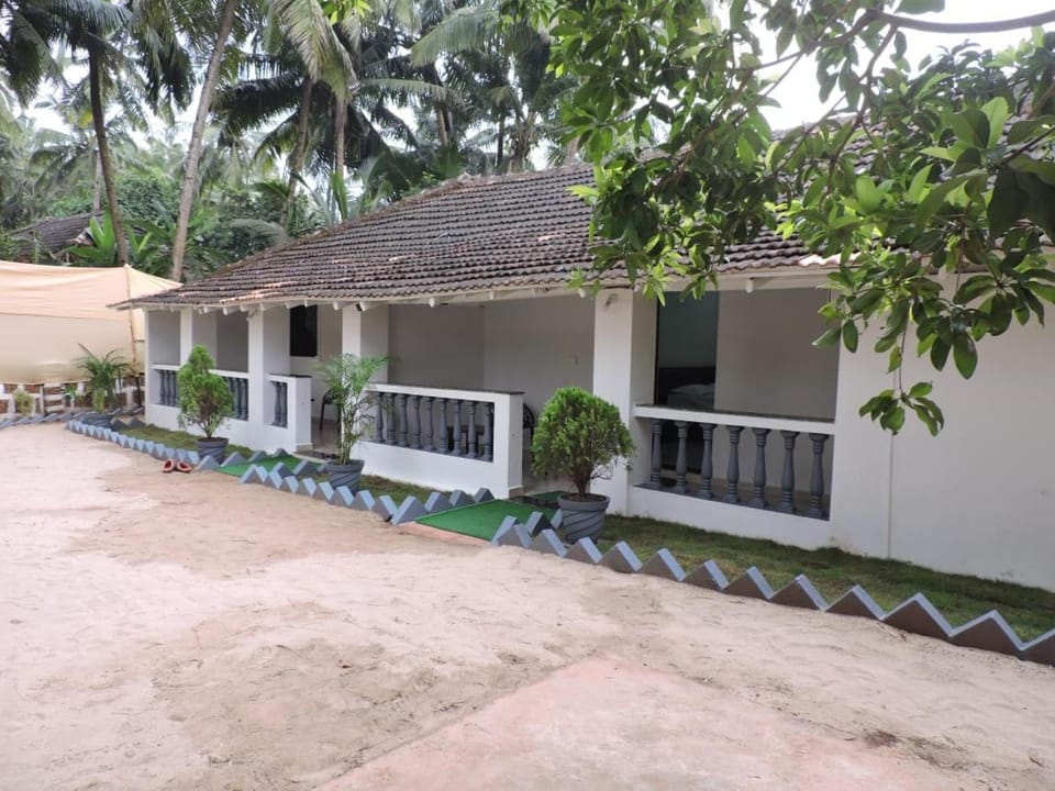 Property building, Garden view