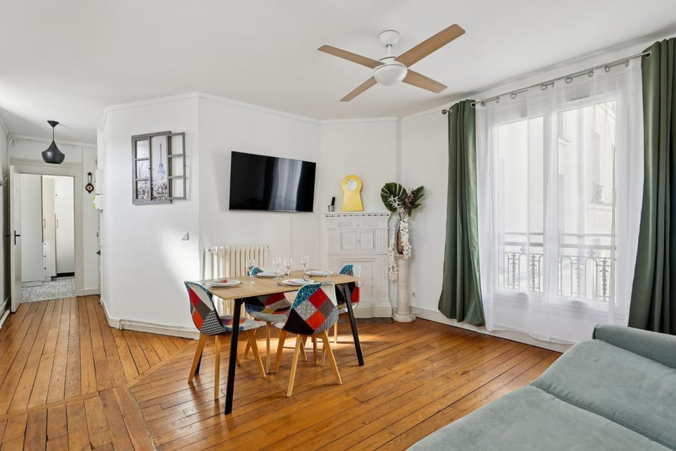 Charming Paris Apt, Metro 4 & RER B, 6 guests, CDG Access, 1-2 Rooms Apartment in Paris
