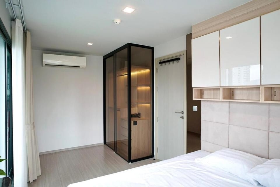 2 Bedroom Life Ladprao Apartment in Bangkok