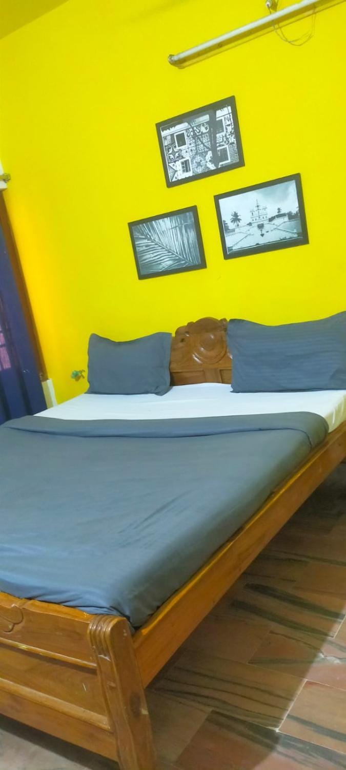Rs guest house Bed and Breakfast in Bhubaneswar