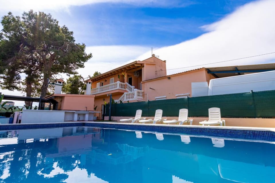 Villa Salvaje Beach Villa in Migjorn