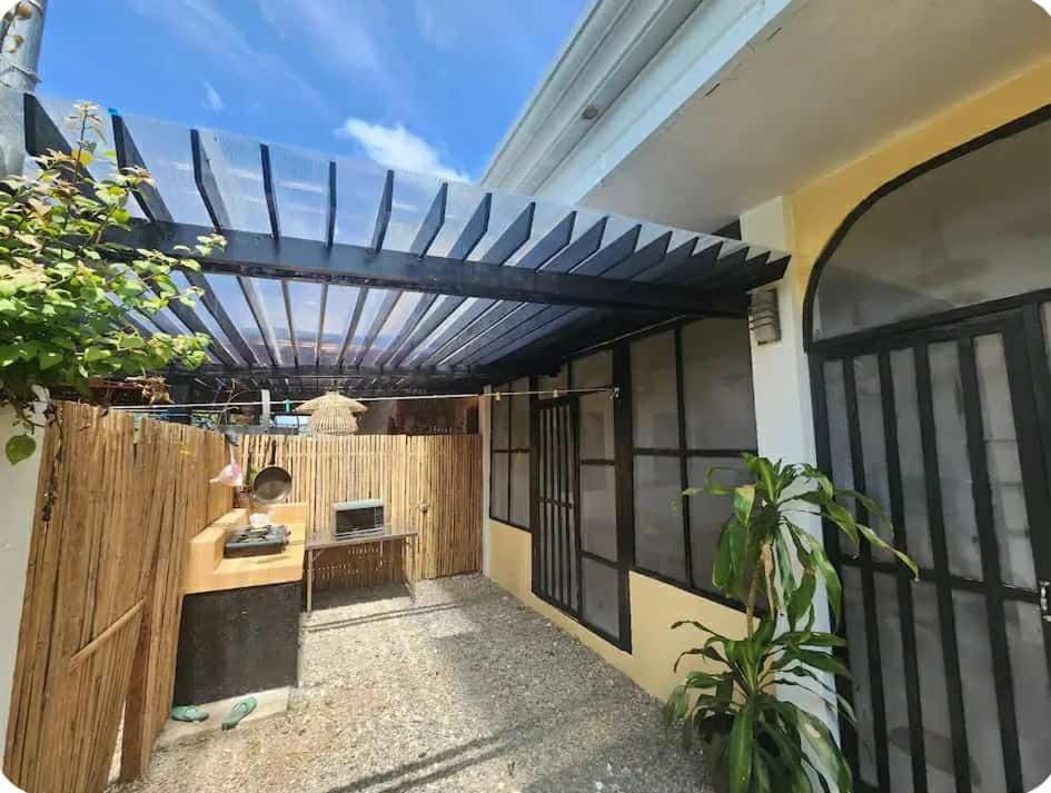 Patio, Kitchen or kitchenette